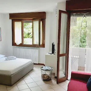 La Casa Sul Bosco Appartamento Côme